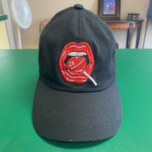 Carbon Elements Black Open Lips with Sucker Ball Cap Hat Adjustable Size